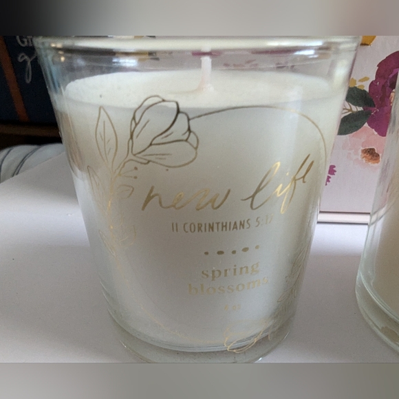 Spring Candle Gift Set - Picture 4 of 6